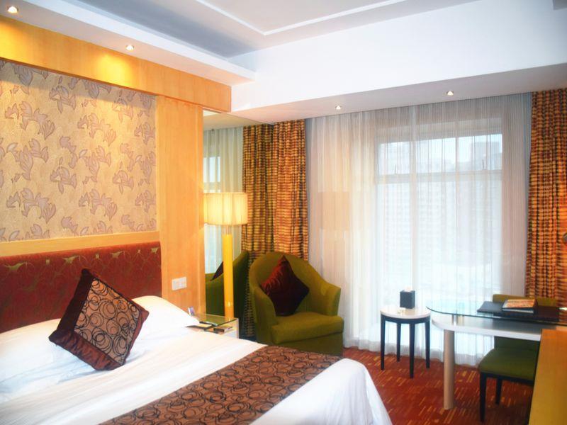 Puxi New Century Hotel Shanghai Bagian luar foto